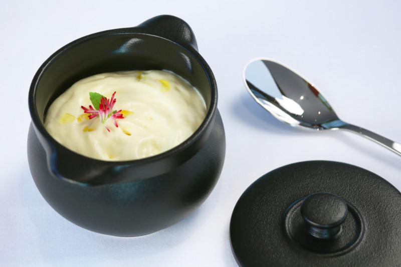 Terrine rectangulaire rouge porcelaine vitrifiée 32x22 cm Chefs Fusion Rak