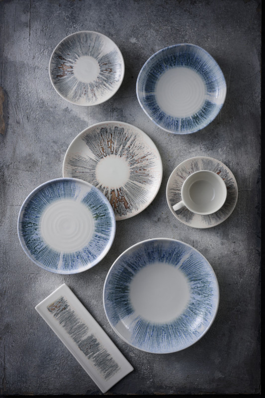 Assiette coupe plate rond Blue porcelaine vitrifiée Ø 28,8 cm Lyra Churchill